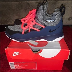 Nike City Loop Sneaker